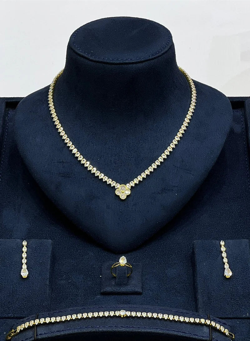 Clover Crystal Pendant Jewelry Set